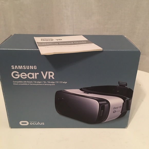 Samsung Gear VR Oculus Headset - Picture 1 of 7
